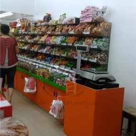 散装休闲食品货架与散装食品的经营指南